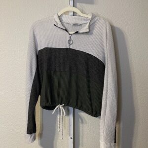 Tresics Womens Gray White Waffle Knit Quarter Zip Pullover Top‎